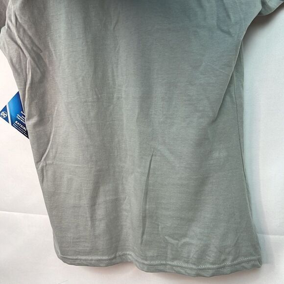 DC Comics Batgirl T-shirt with mask and detachable cape size medium NWT - Picture 12 of 16